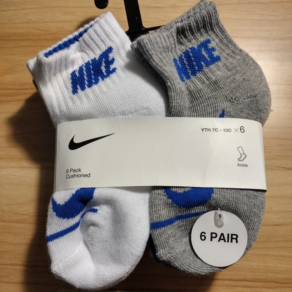 Nike Cushioned 6 Pair Ankle Multi-Pack Socks YTH 7C-10C NWT